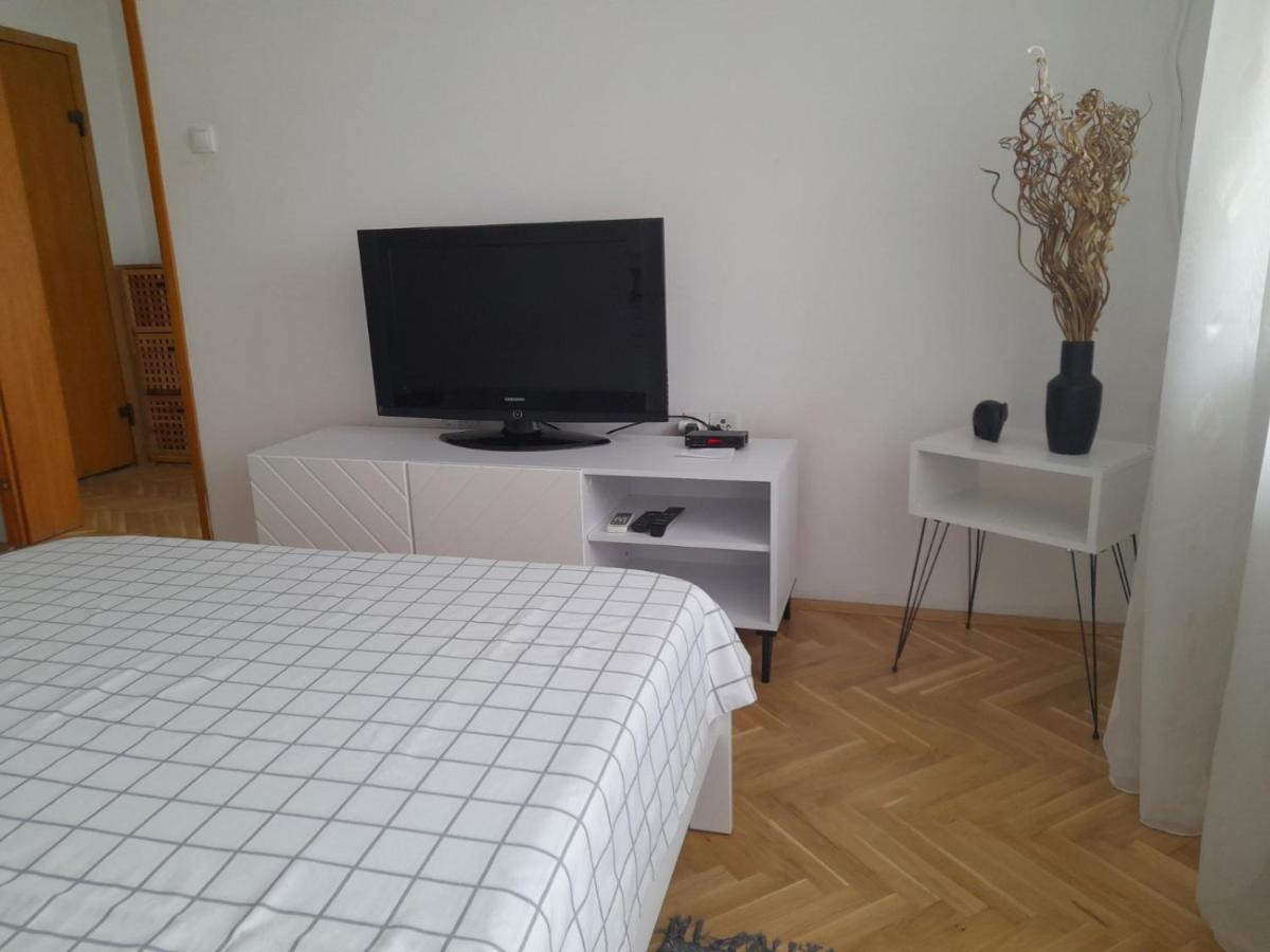 Nikola Ns2 Apartment Novi Sad Exterior foto